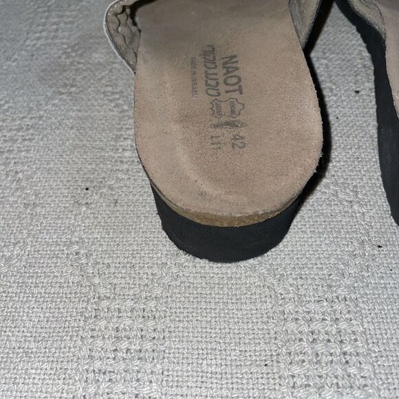 Naot Women’s Casual Slides Size 42 U.S. 11 M Black Silver Leather Beach Cruise - Picture 11 of 12